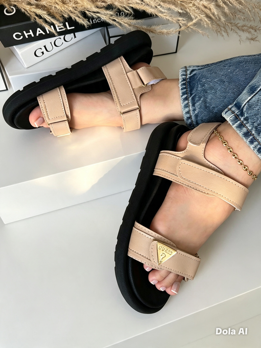 Sandalias Plataforma – Comodidad y Estilo